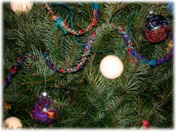 Val's spectacular silk garland kumihimo kit